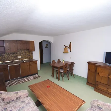 Aparthotel Versettla