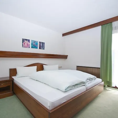 Aparthotel Versettla Aparthotel 3*