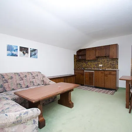 Aparthotel Versettla 3* Gaschurn