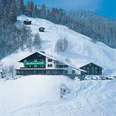Aparthotel Versettla 3*