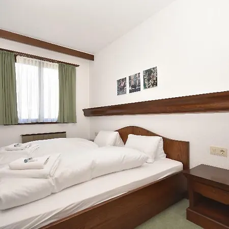 Aparthotel Versettla 3* Gaschurn